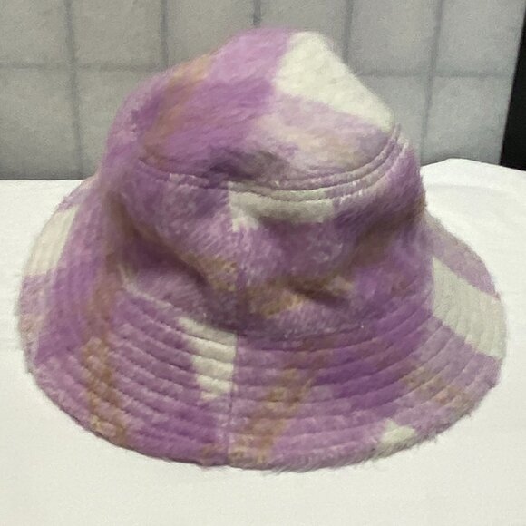 Cat & Jack Kid's Satin Lined Buffalo Plaid Fuzzy Wool Blend Bucket Hat NWT - Picture 2 of 9